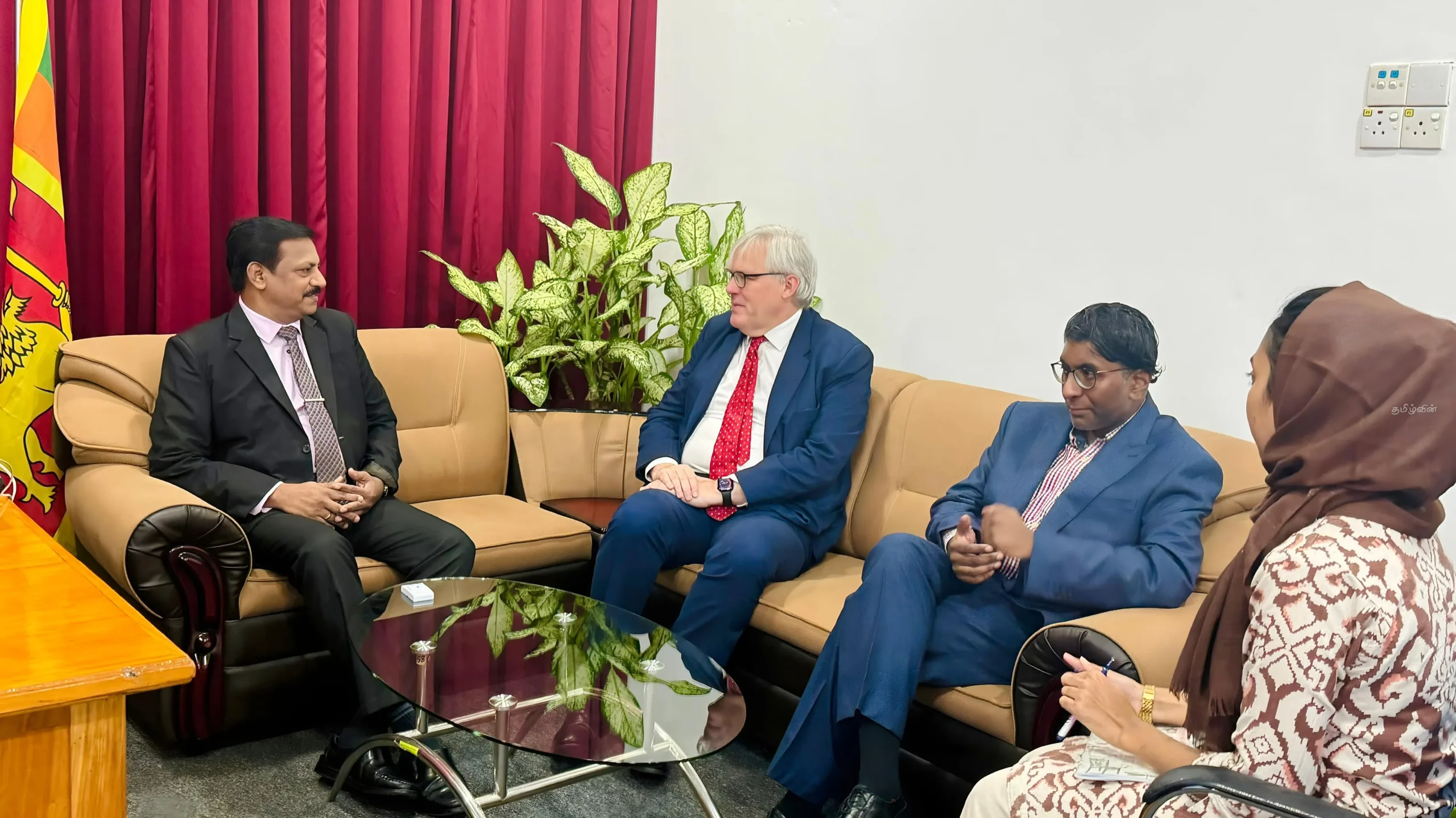 புலம்பெயர் தமிழர்கள் யாழில் முதலீடுகளை மேற்கொள்வார்கள்..! பிரித்தானிய உயர்ஸ்தானிகர் தெரிவிப்பு